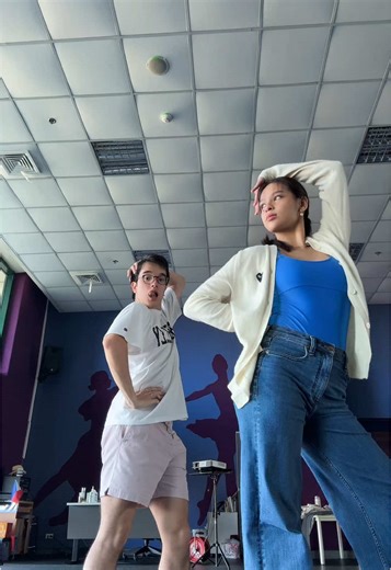 Strike a Pose: Creative Posing Tips for Videos