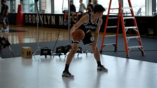 Cui Yongxi: Chinese basketball player joins Brooklyn Nets