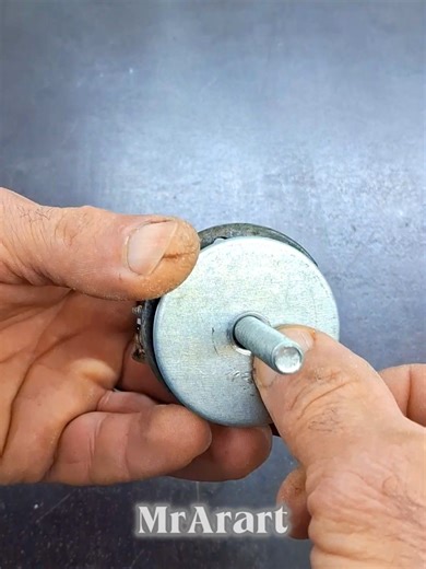 How to Make a Metallic Brush 🛠️✨ #shortsviral | brush