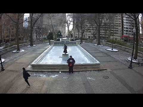 Rittenhouse Square Park Fountain Cam Philadelphia, PA