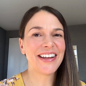 228K views · 523 reactions | Sutton Foster shares her story for National Adoption Awareness Month. #Wendys #InstantFamily #partner | Paramount Network | Facebook