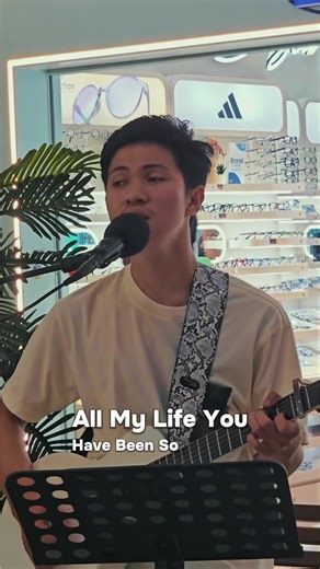 The very reason why I love busking is that I’m free to sing any kind of great songs like this one, a worship song.🫶 There’s something special about sharing music in different places, where every note is raw, real, and straight from the heart. No big stage, no fancy lights, just a voice, a song, and the people passing by.😍 Moments like this remind me that music isn’t just entertainment, it’s connection, faith, and freedom. 🎶🙏 If this song blessed your day even for a moment, then that is exact