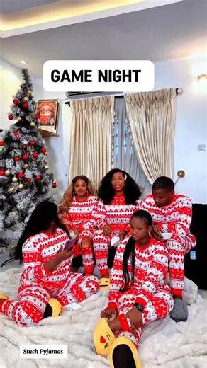 1.7K views | Games with the family rocking our Christmas pyjamas殺...