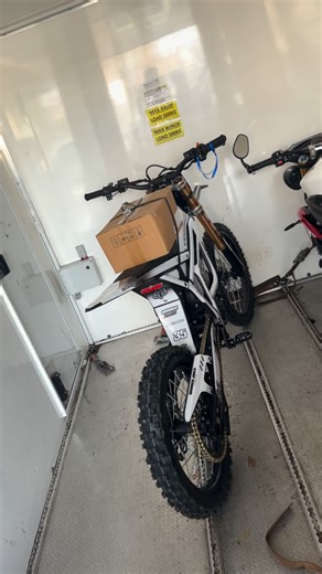 1.3K reactions · 28 shares | NATION WIDE DELIVERY…  Don’t forget here at Chained and Charged we offer Nation Wide delivery on all of our products! #stark #starkfuture #starkvarg #surron #surronlightbee #surronstormbee #surronultrabee #surronofficial #talaria #talariasting #talariaxxx #talariastingr #talariaebikes #talariauk #surronlbx #eridepross #eridepro #eride #talariapro #talariastingpro #ebox #talairakomodo #eridepromini | Chained and Charged | Facebook