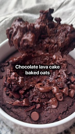 Chocolate Lava Baked Oats Recipe