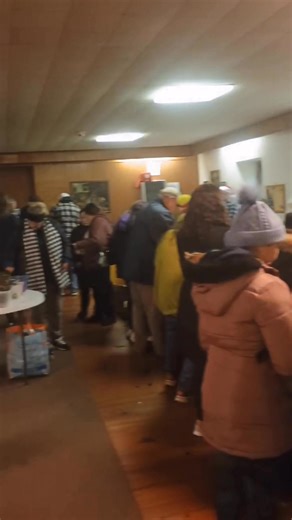 A HUGE thank you to everyone who helped make the Holiday Stroll a success! From our amazing Downtown businesses to the dedicated volunteers, vendors, faith community, and each person who attended, your support and enthusiasm brought our community together in such a special way. 🌟 We’ll be sharing pictures in the coming days and weeks, so stay tuned to relive those magical moments! Thank you for spreading the holiday spirit! 🎄❤️ | Downtown Milford, Inc.