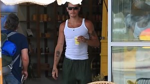 Shawn Mendes flaunts his muscles while out with a friend in LA