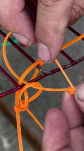 This connection method is very clever.‼️ #motorcycle #automobile #usa