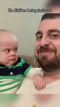 When the child cries, cry along with him and see how he reacts.🤣🤣🤣#scarepeople #scream #prank