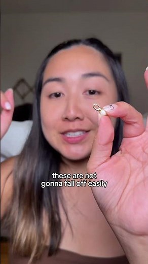 How to Add Charms to a Bracelet (Gold Charm Tutorial)