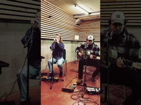 Hoochie Coochie Man - cover by Strings & Reeds blues (blues duo)