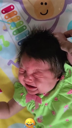 Baby pulling her own Hair 😁 | Khalif BigMan