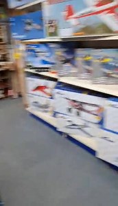 A quick wander around the shop. | Model World