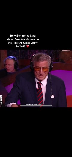 Tony Bennett discussing Amy Winehouse on the Howard Stern Show in 2019