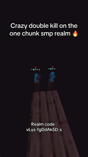 Crazy double kill on the one chunk smp realm 🔥💀😈 #fyp #viral #realmstojoin #minecraftrealm #minecraft .