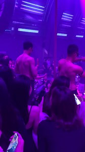 9.7K views · 62 reactions | Party party ! #nightlife #party #clubbing #dance | 蹦迪之夜 Party Animal | Facebook