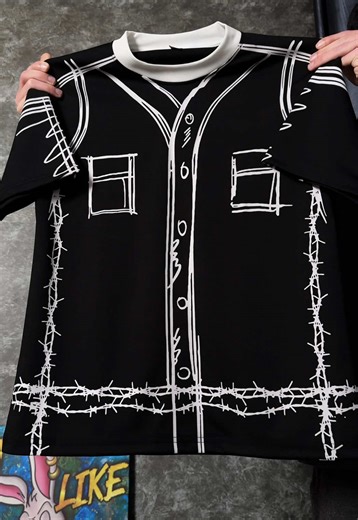 Khám Phá Áo Thun Form Rộng Xu Hướng 2026