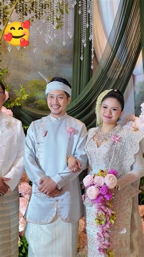 အဆိုတော်ဂျင်းနီမင်္ဂလာဆောင်🥰#ချစ်စရာလေး #ဂျင်နီ #vairal #wedding #youtubeshorts #shortvideo #travel