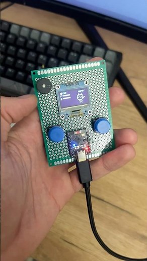 DIY Tamagotchi project built with an ESP32 #arduinoproject #arduino