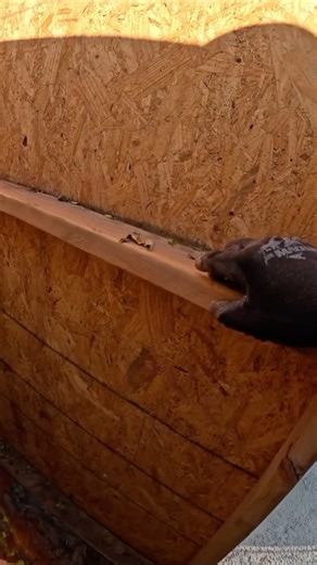 Machine Studio on Instagram: "Materials - (2) 4×8 ft OSB sheets - 2×4 lumber (perimeter framing + center brace) - 2.5” coarse-thread drywall screws (framing + joining panels) - ~1” coarse-thread drywall screws (attaching OSB to frame) Build Steps - Lay one 4×8 OSB sheet flat (OSB side down). - Frame the perimeter with 2×4s. - Add one horizontal 2×4 across the middle of the panel (center brace). - Screw OSB to the frame: - Screws around the outer edges into the 2×4 frame - Screws through the cent