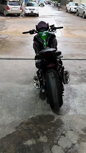 2020 Kawasaki Z1000R Edition Review