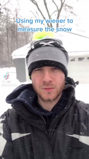 Lucy loves playing in the snow! #fyp #foryoupage #wiener #daschund #wienerdog #funny #puppy #cute #blizzard #winters #dog #long