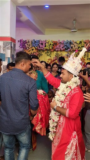 Chokh tule dakho na 😍❤️ #wedding #youtube #ytool #viral #viralvideo #viralshorts #love #public