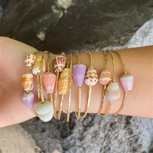 Hawaiian Cone Shell Bangle, Gold Hammered Bangle: Handmade Hawaii Beach Jewelry - Etsy