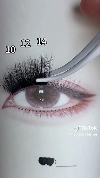 5D lash: Moonlight Full and fluffy lashes. 😍 #youlucklash #diylash #diylashes #clusterlashes #lashextensions