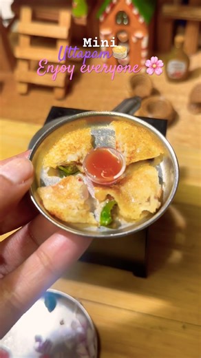 Mini Uttapam 🥞😍 Tiny Kitchen Cooking #ShortsCut Mini Uttapam Recipe 🍅🧅 |Viral Tiny Food 🔥