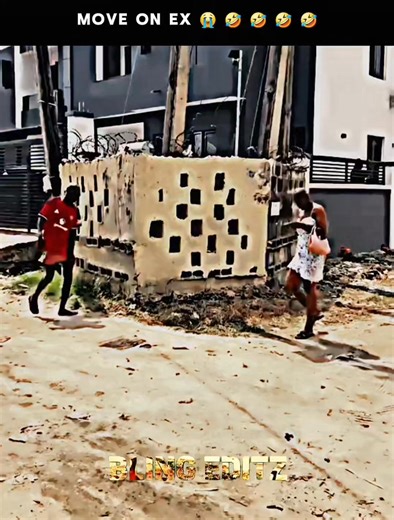 She chop better slap for head🤣🤣🤣🤣🤣🤣🤣🤣 #fypreelsシ゚viralシ #fypreelsシ゚viralシシ゚ #funnyreels #funnyreelsvideo | Bling Tv