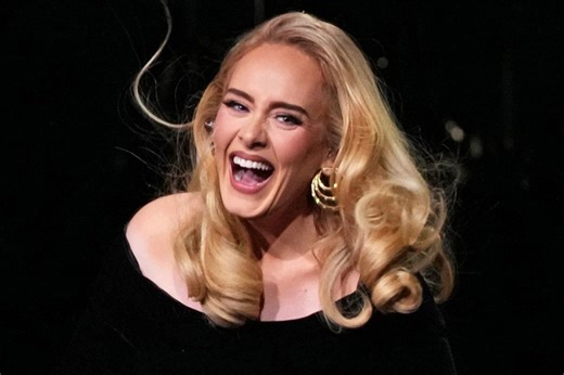 Adele makes rare public appearance with son to see Justin Bieber at Coachella