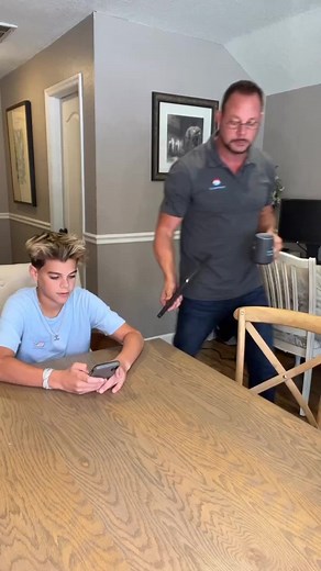 1.3M views · 59K reactions | Teenage conversation with my son…. Guess he forgot what his dad does….臘‍♂️藍. #clouds #technology #myson #teenagers #father #conversation #work #fyp #reels #tiktok #comedy #funny #costa #dad #parenting | Steve-Lisa Costa | Facebook