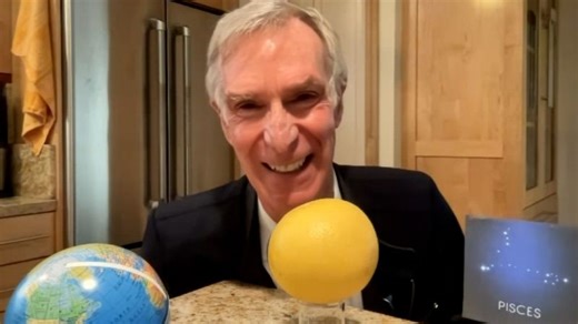 Bill Nye's leap day demonstration has CNN anchor giggling