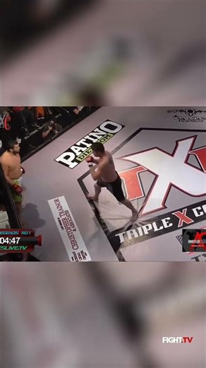 Epic Boxing Showdown: Witness the Intense Ring Action!