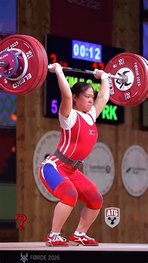 Weightlifting Instructions on Instagram: "No lift? This 134kg / 295lbs world record attempt by Kim Il Gyong (58kg North Korea) was first given white lights, before being overturned by the jury for oscillation! #weightlifting from @atginsta #sportsedtvweightlifting"