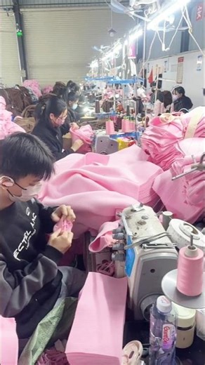 Amazing Sweater Sleeve Cuff Join by Overlock #sweater #sleevecuff #cuffjoin