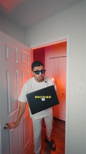 Younes Fath on Instagram: "How To Reset Your Password? ✅ The Persian Style! 😉 Follow for more value! @unespc #windows11 #tech #microsoft #laptop #cybersecurity #password #persiantechguy #techtips #gaming #technology"