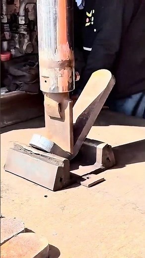 Pipe Clamp Bending | How a 1.5 Inch Iron Strip After Being Heated is Bent With Hydraulic Press