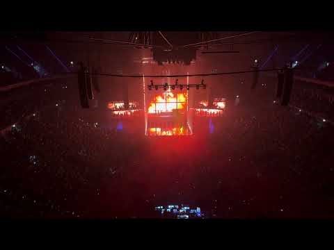 DJ Wich O2 Arena Praha 2025 - Paulie Garand, Rest