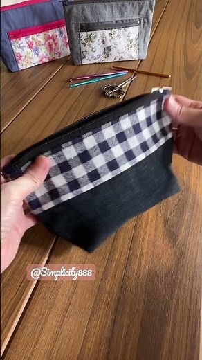 👝Zipper pouch with boxed corners #simplicity #youtubeshorts #diy #sewingtutorial #zipperpouch