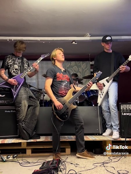 Understanding '2x4' by Metallica from Load