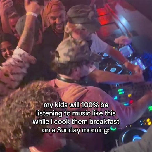 Sunday Morning House Music Vibes for Families