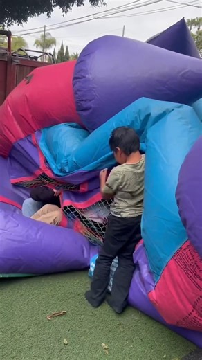 Fact and tech on Instagram: "Power Cut Can Collapse This Mickey Mouse Inflatable 😨 #accident #dangerous #mela #viralreels #facts interesting"