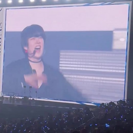Welcome back super junior Heechul, his first super show concert in 6 years 💙 #ss10inseoul_day1 #ss10inseoul #SuperJunior | ELF Fandom - Super Junior Slay