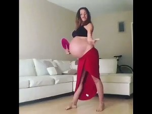 Pregnant Girl. Dance in Last Week of pragnancy. Huge pregnant belly dancing Pregnant. Hot Dance Hd.