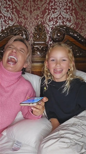 Pt.1 Reverse singing challenge. So much footage because Cressy is the comedian now.. #reverse #singing #challenge #clarabatten | Clara Batten