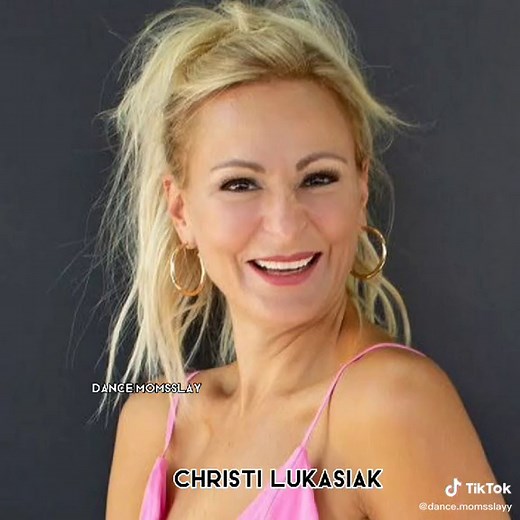 dance moms fan on TikTok