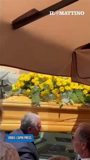 Peppino di Capri, la camera ardente in piazzetta