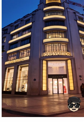 Hôtel Louis Vuitton: Luxe et Élégance à Paris
